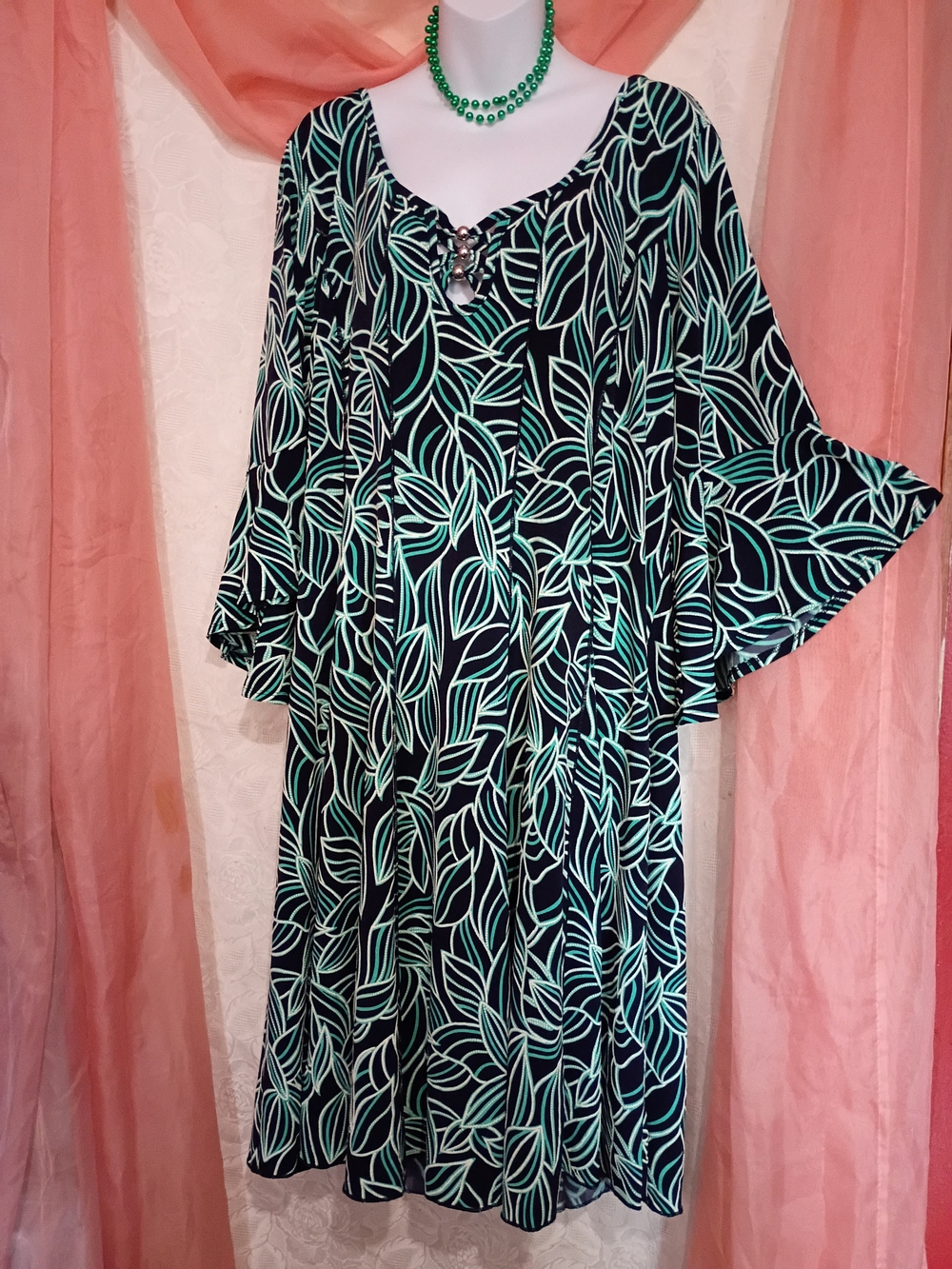 C Est. 1946 Ladies Black Dress with Mint Leaf Print - Long Sleeve Sz 24W